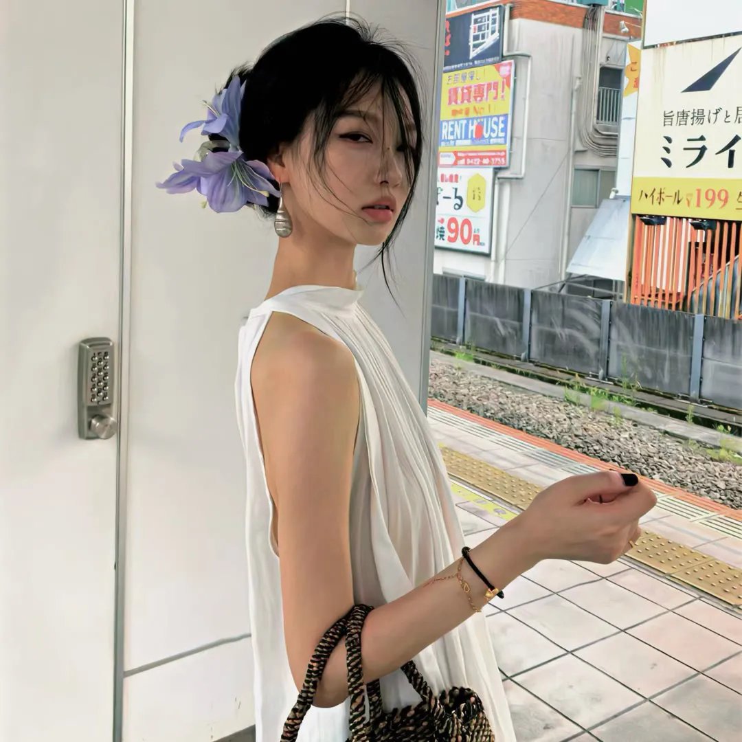 满船春色